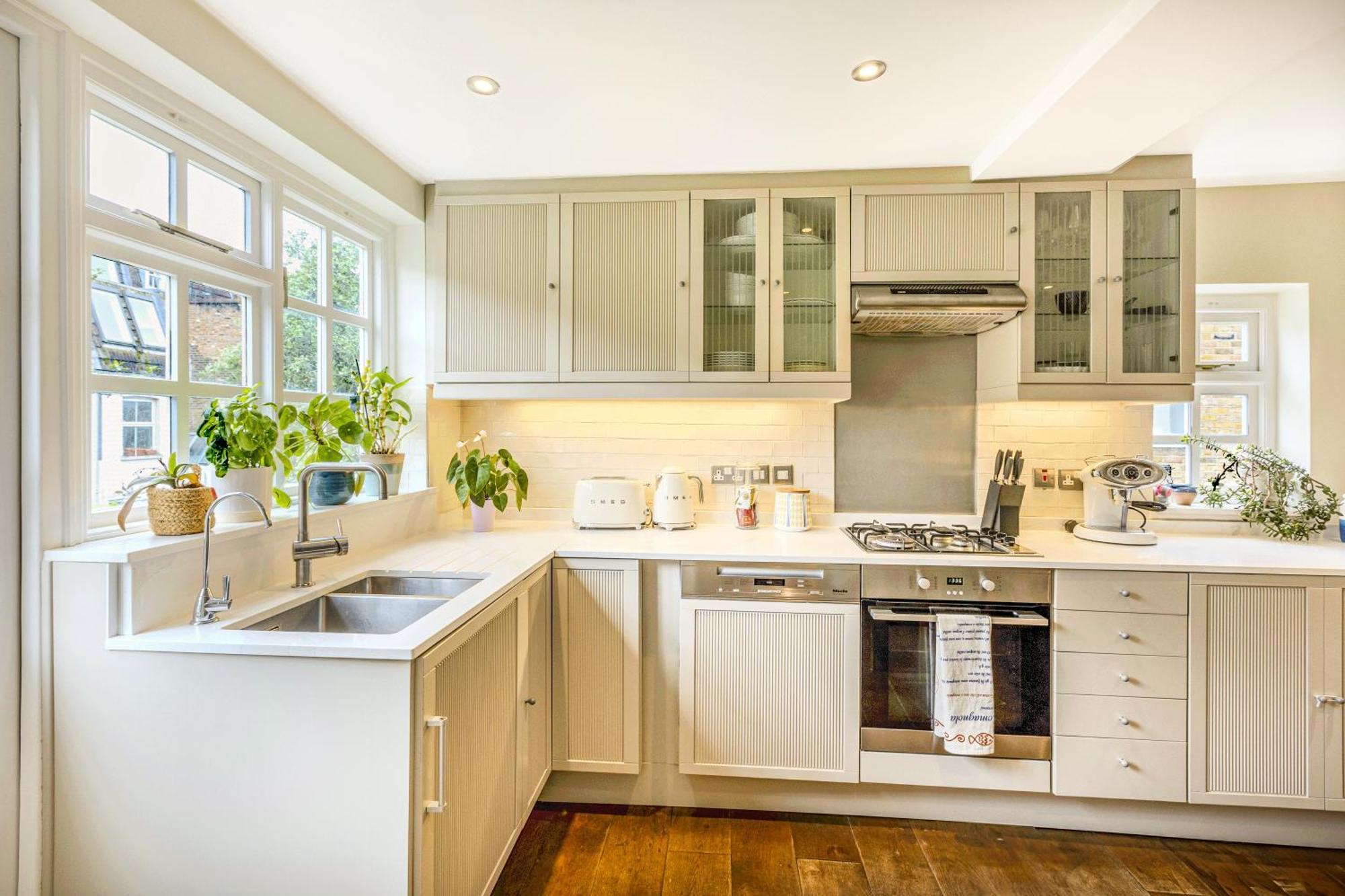 Peaceful Multilevel 2br Flat With Garden In Fulham Apartamento *